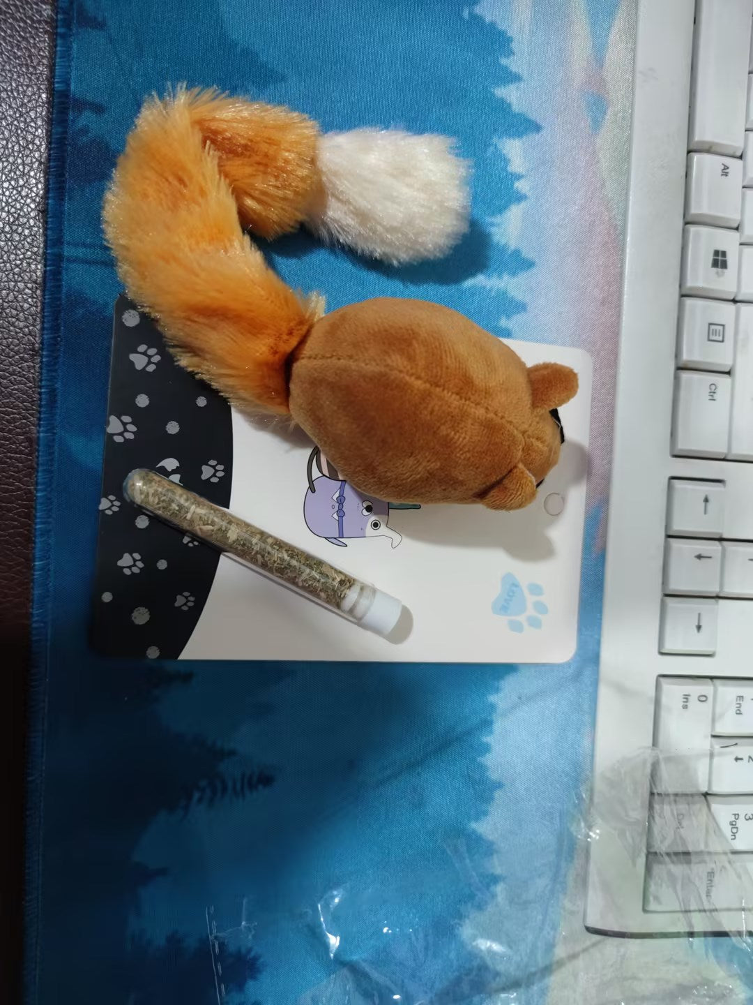 Catnip Plush Fish Toy – Small Interactive Cat Toy