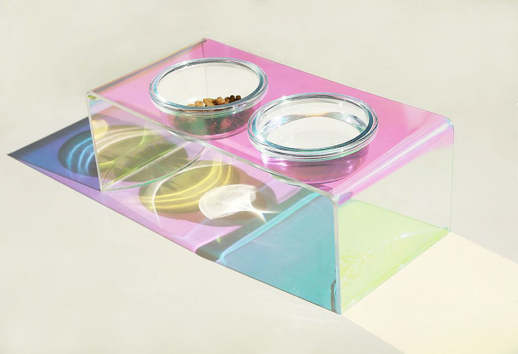 Raised Acrylic Pet Bowl with Dazzling Crystal Base – Stylish Feeder for Small Dogs & Cats